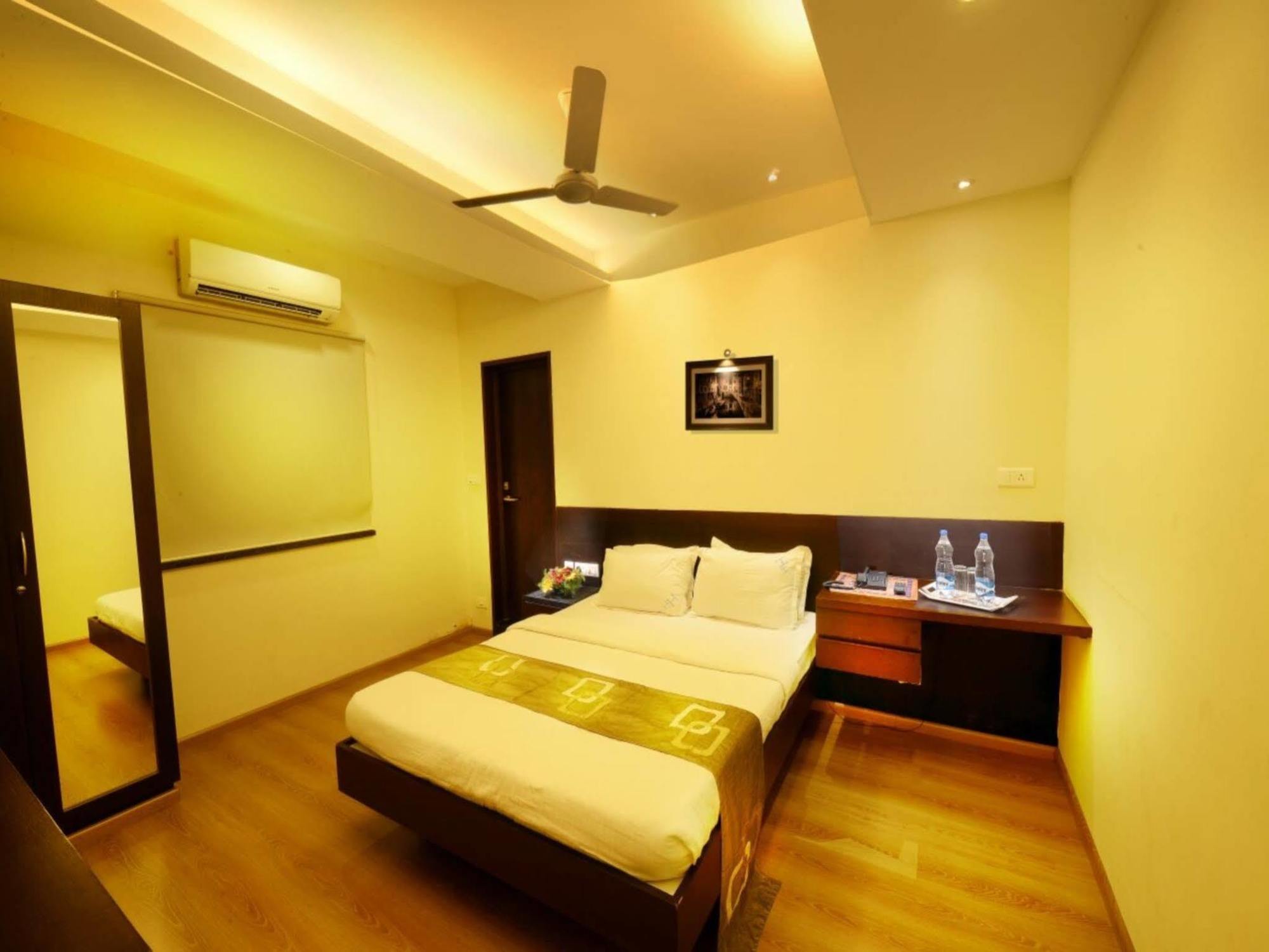 Capital O 64773 Horizon Heights Serviced Apartments Κοϊμπατόρε Εξωτερικό φωτογραφία